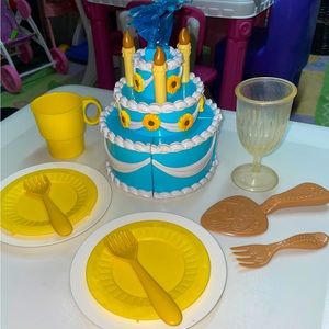 WDW Disney Store Htf Rare Elsa Anna Tear Apart Velcro Tier Birthday Cake